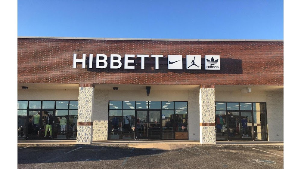 Hibbett Sports: Your Premier Destination for Athletic Gear and Community Connection 1 33 2